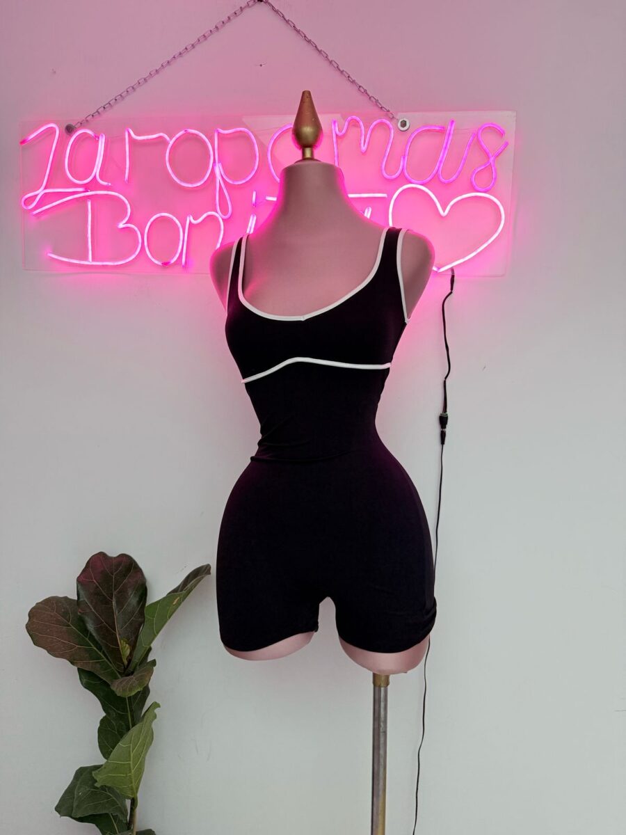 JUMPSUIT 029