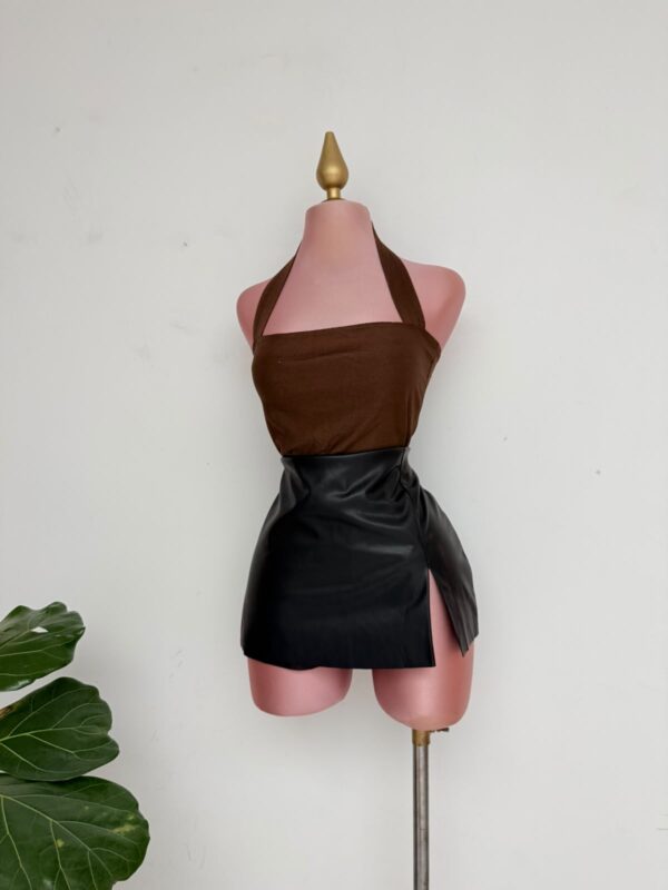 FALDA 067