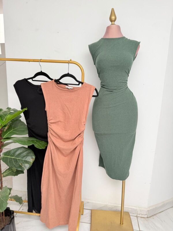 VESTIDO 270